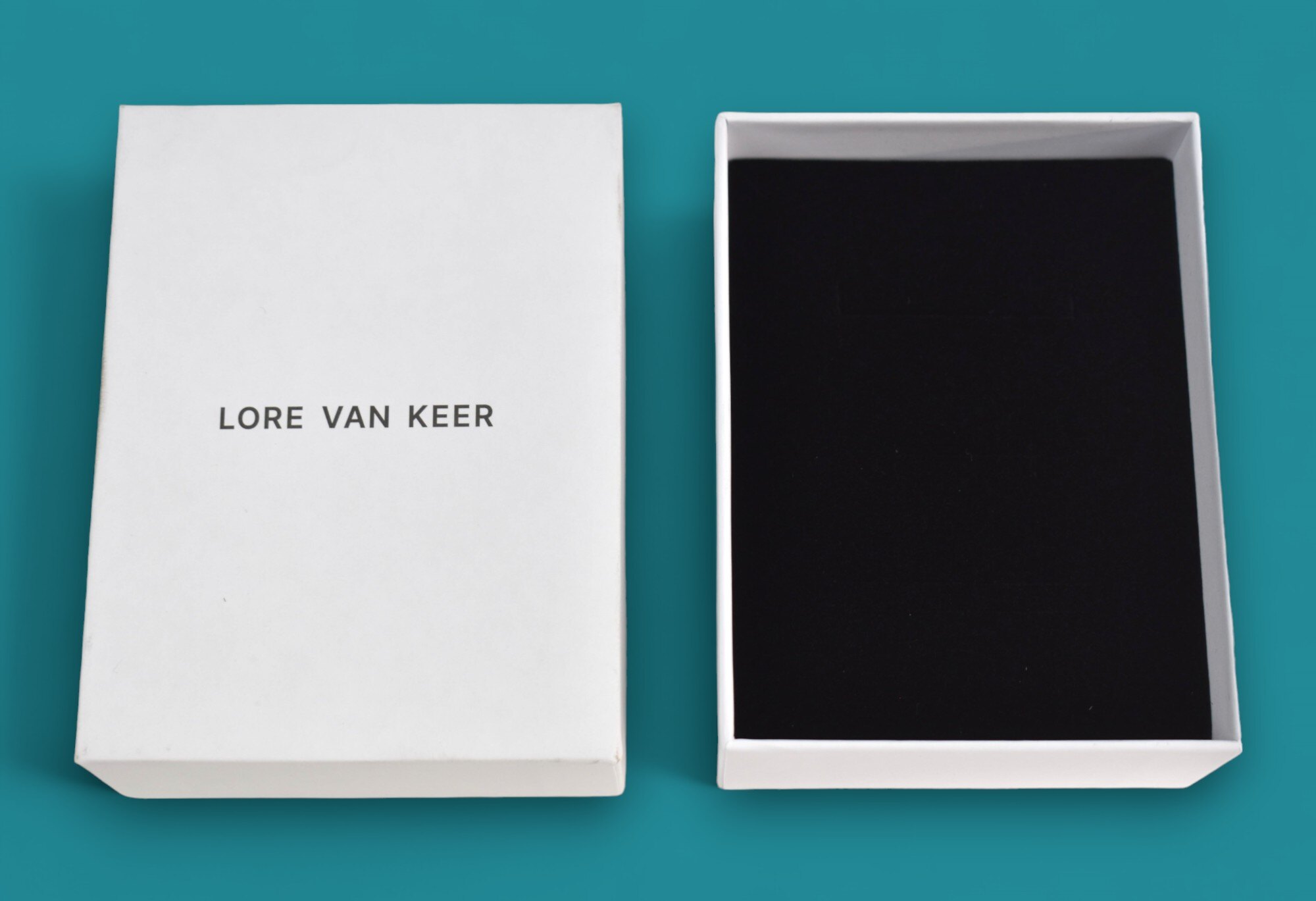 LORE VAN KEER - BOX OPEN - SUPERBLEND