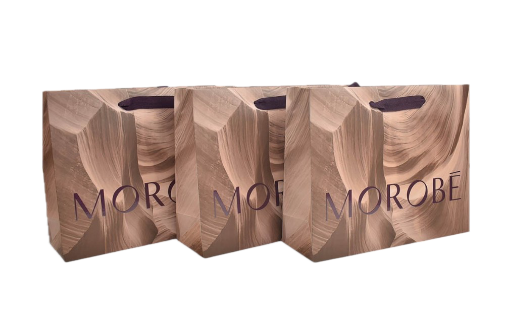 MOROBE luxe papieren draagtassen - SUPERBLEND Background Removed