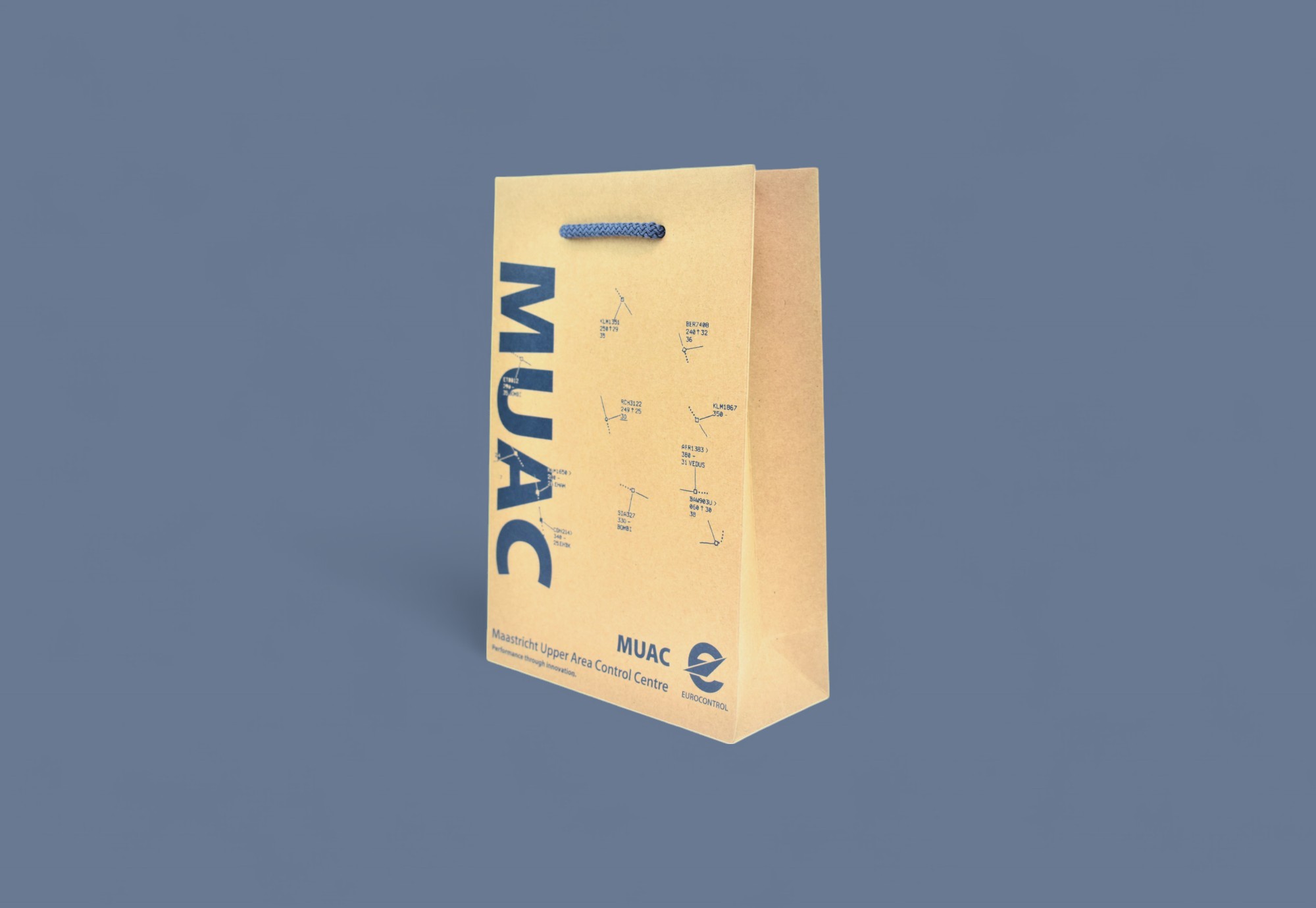 MUAC - Luxe papieren draagtassen - Superblend (2)