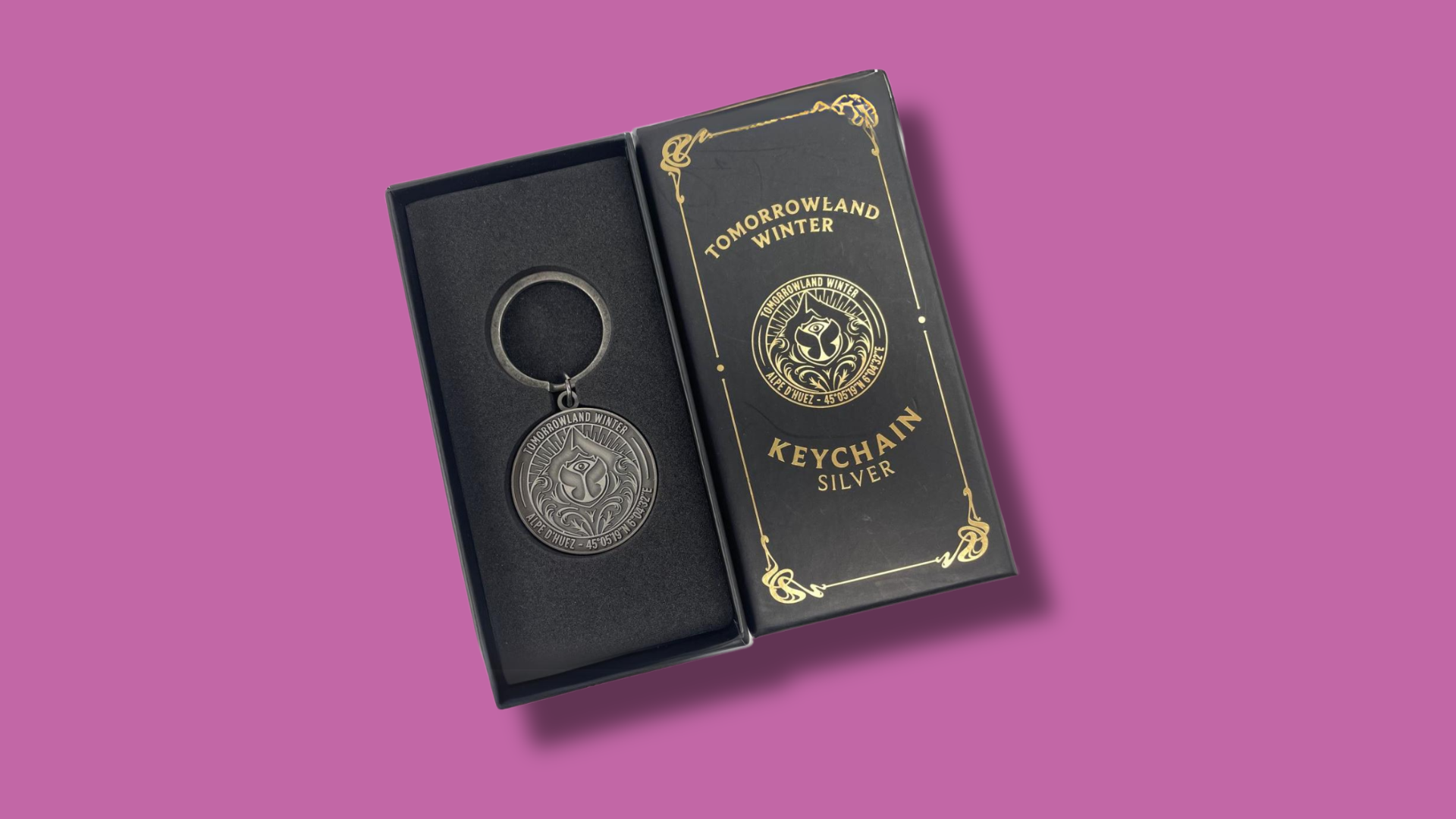 TOMORROWLAND silver keyhanger - SUPERBLEND web-1