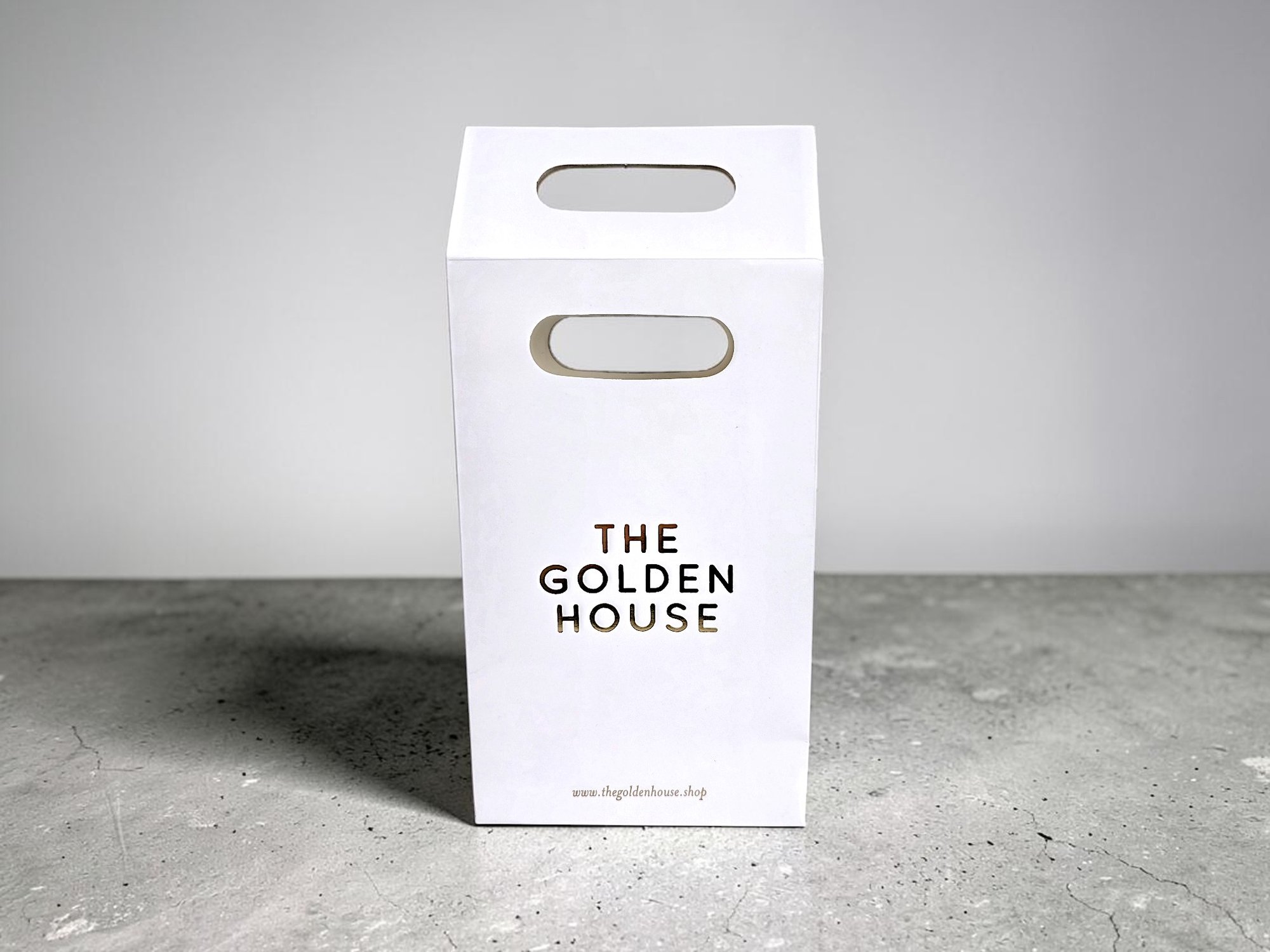 The golden house - Pochette - Superblend