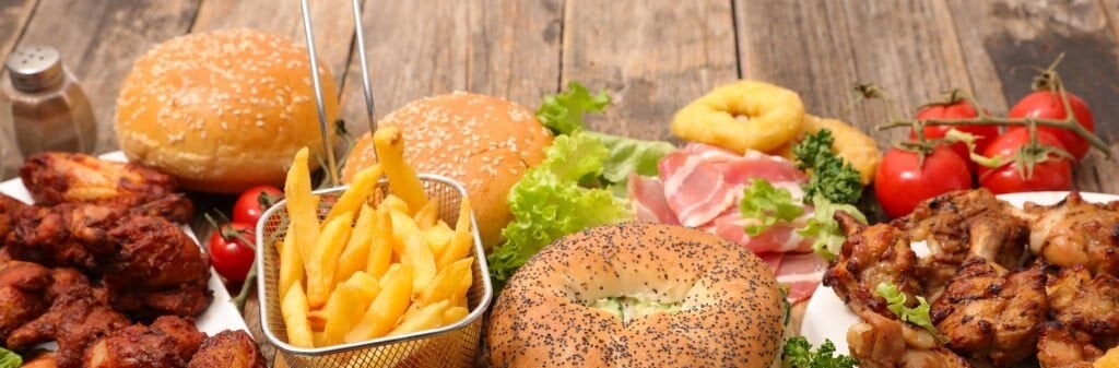 Fast Food / takeaway - Superblend (Istockphoto)